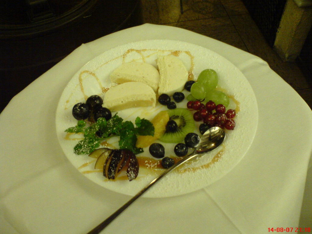 Hotel Alt Wassenberg Екстериор снимка