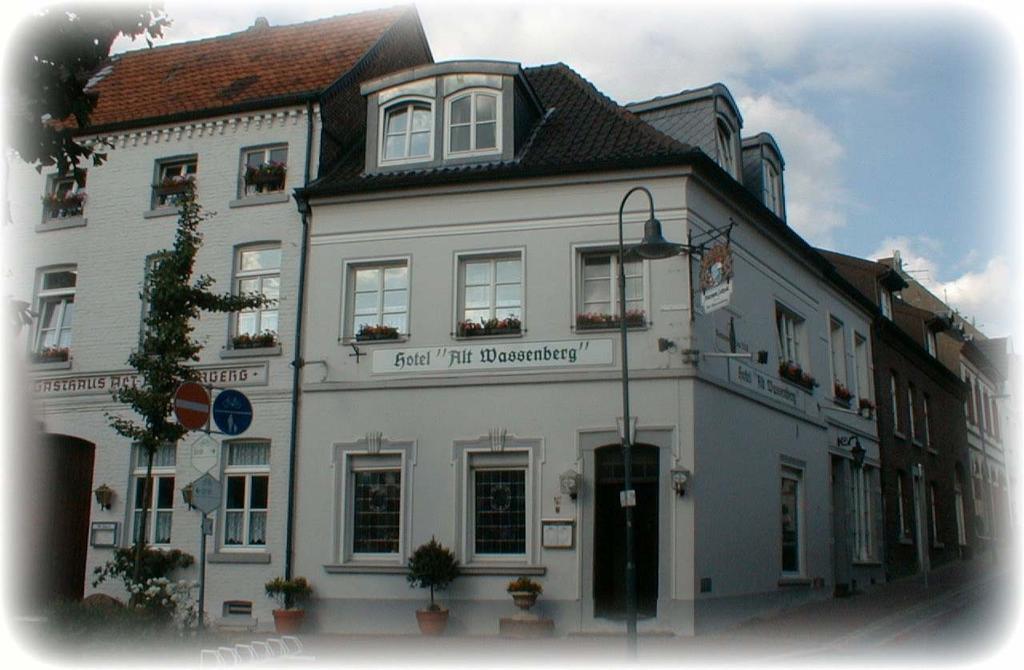 Hotel Alt Wassenberg Екстериор снимка